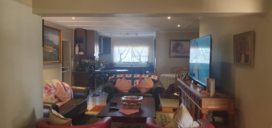 3 Bedroom Property for Sale in Keidebees Northern Cape